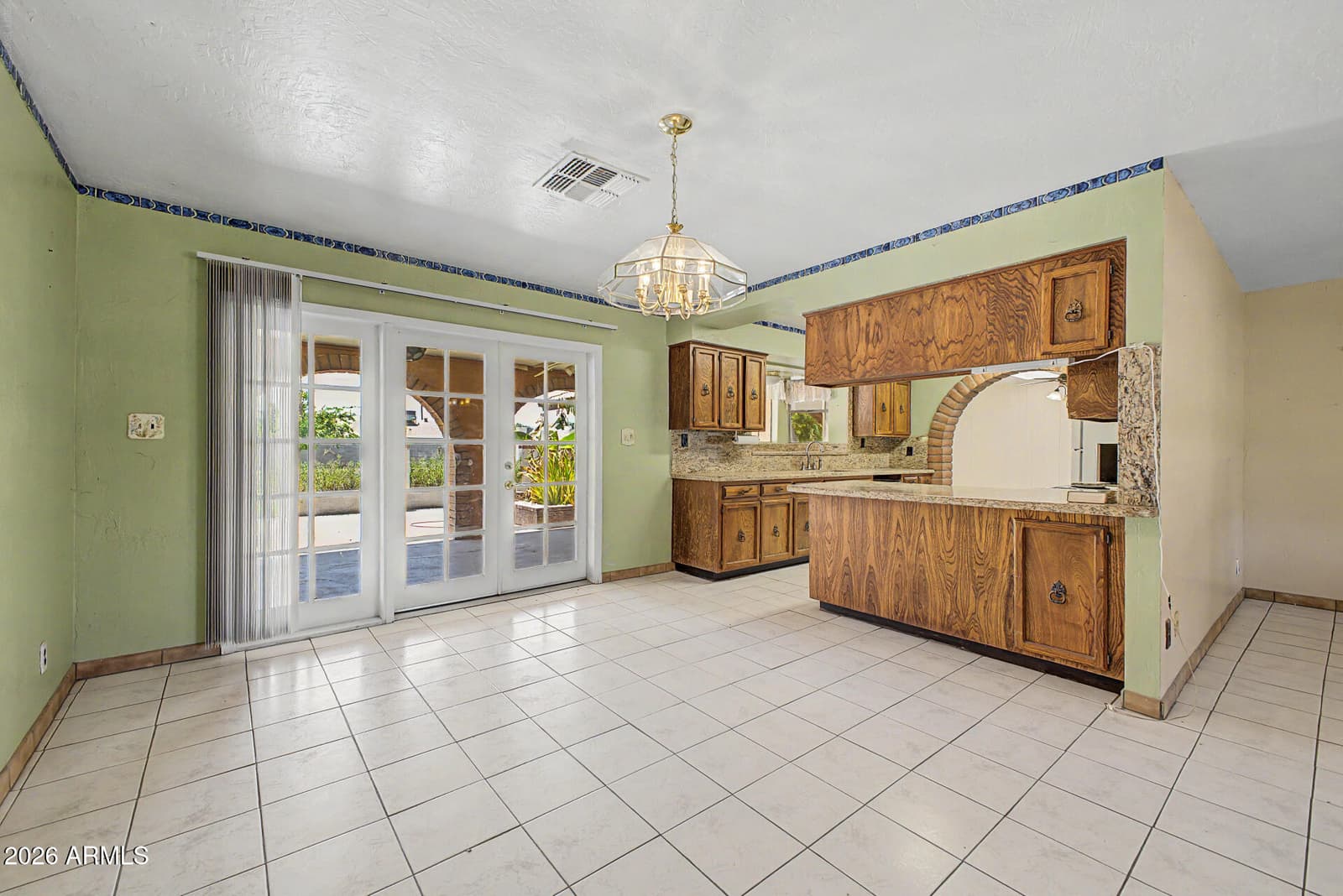 10517 W CATALINA Drive, Avondale, AZ 85392 — photo 11 of 54