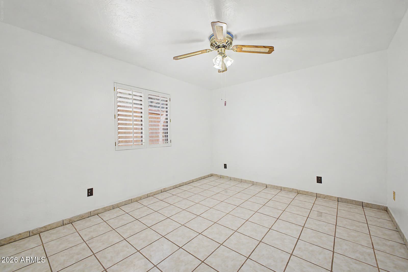 10517 W CATALINA Drive, Avondale, AZ 85392 — photo 25 of 54