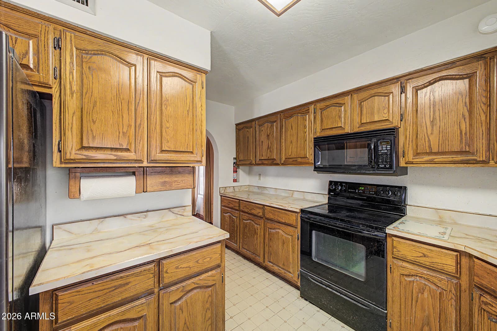8230 E MCDOWELL Road, Mesa, AZ 85207 — photo 11 of 36