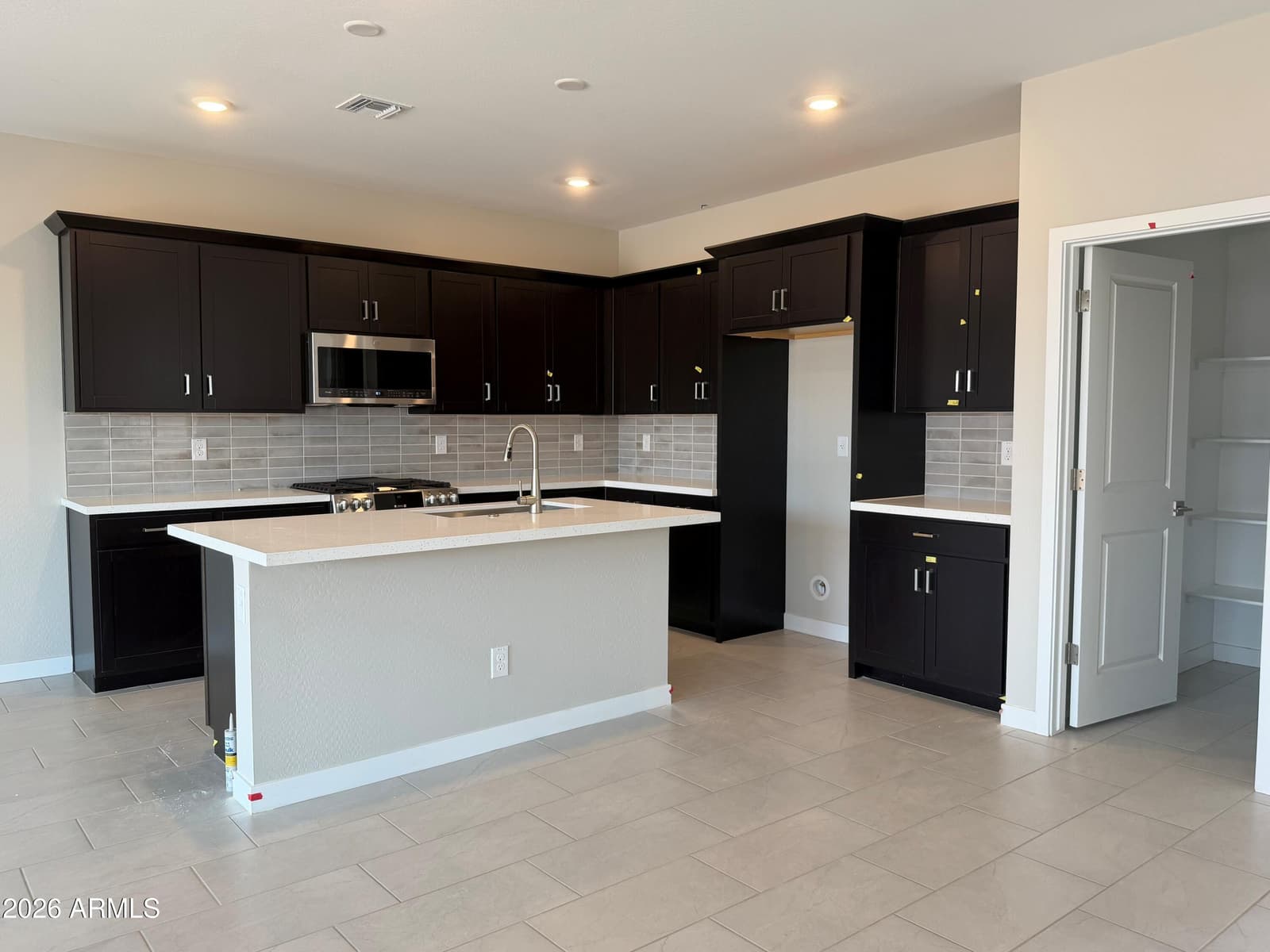 3336 S 182nd Lane, Goodyear, AZ 85338 — photo 3 of 4