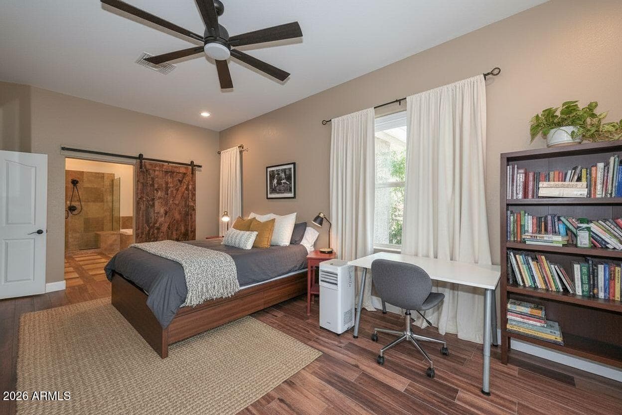 4236 E TETHER Trail, Phoenix, AZ 85050 — photo 30 of 48