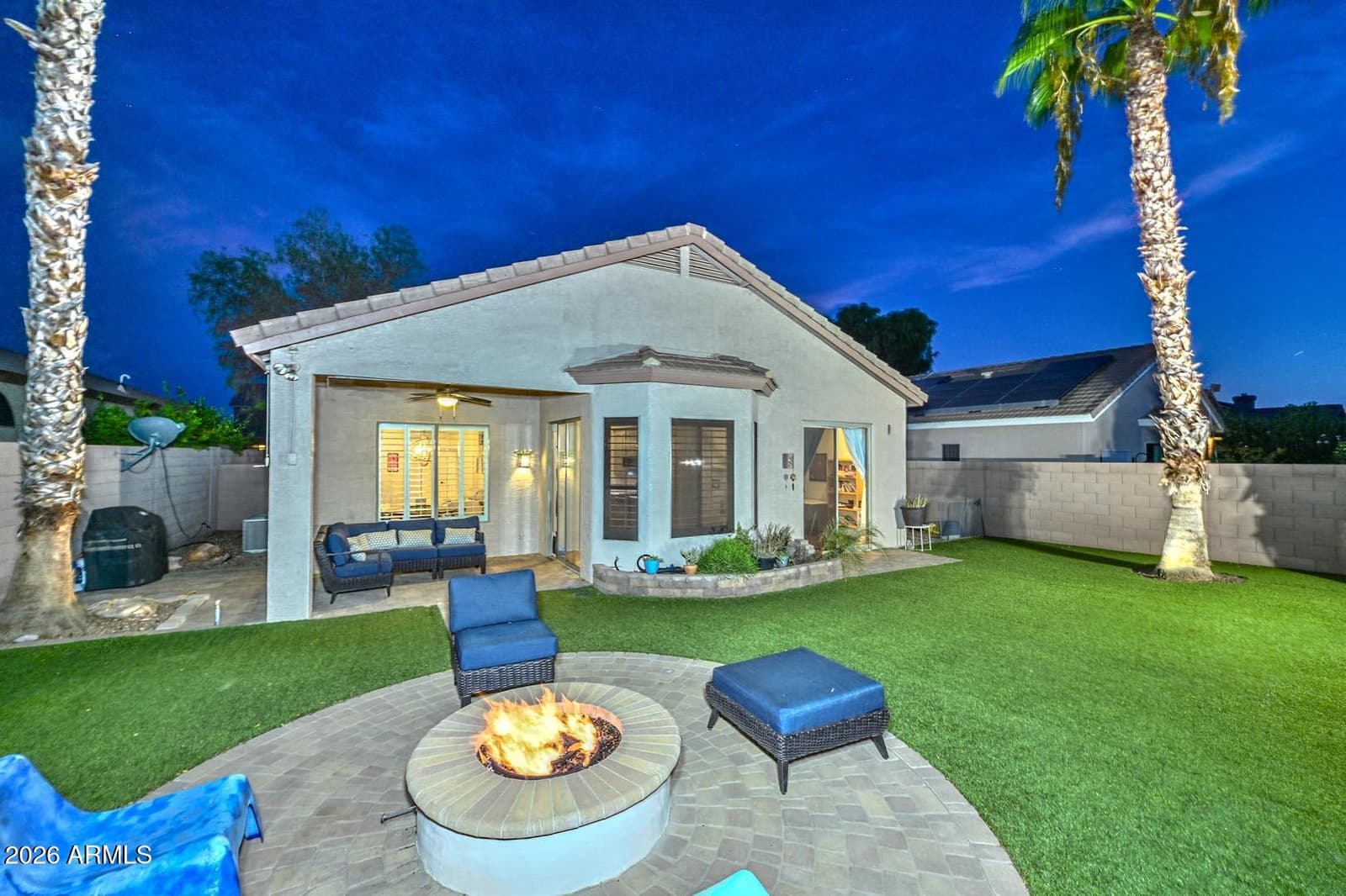 4236 E TETHER Trail, Phoenix, AZ 85050 — photo 36 of 48