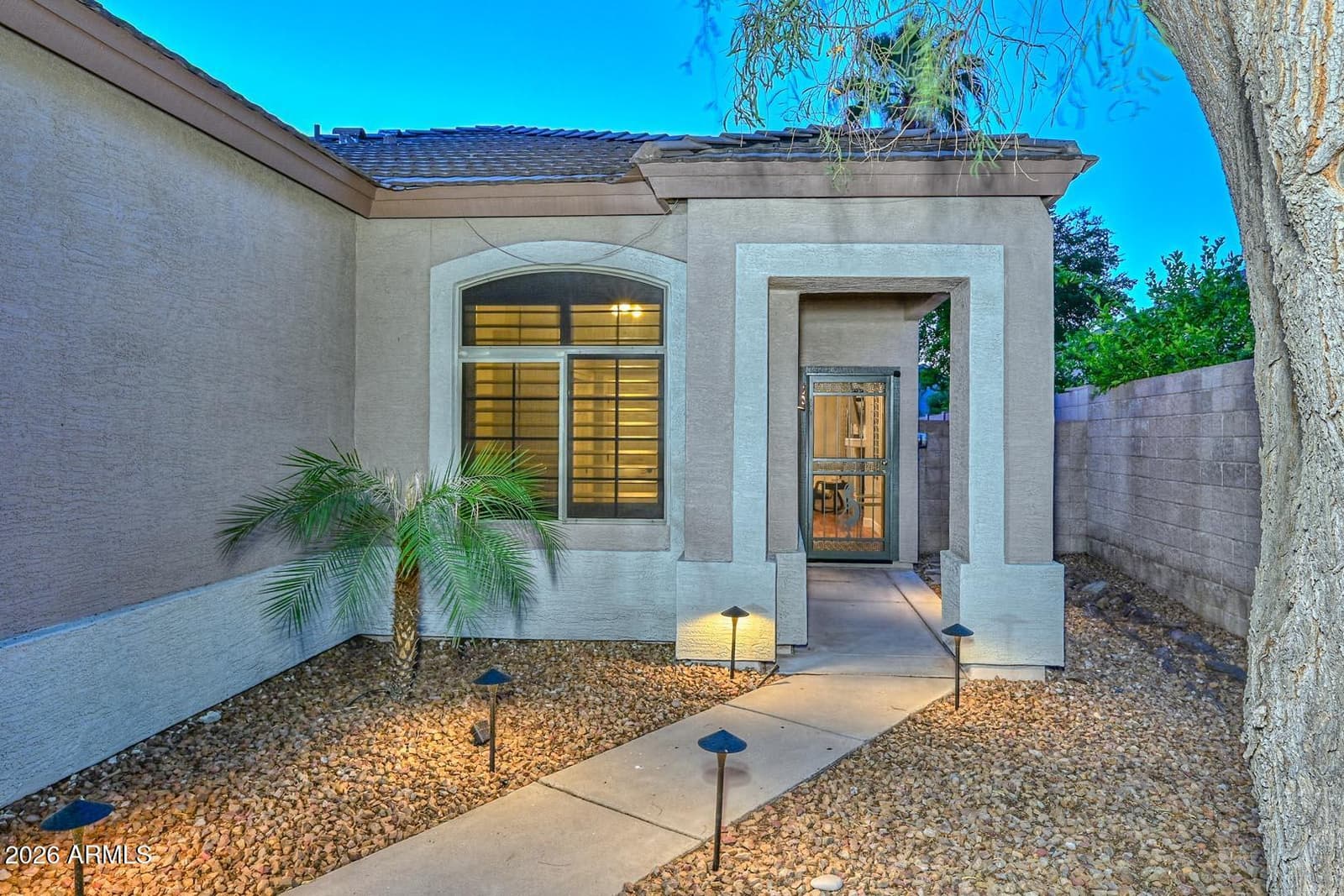 4236 E TETHER Trail, Phoenix, AZ 85050 — photo 2 of 48