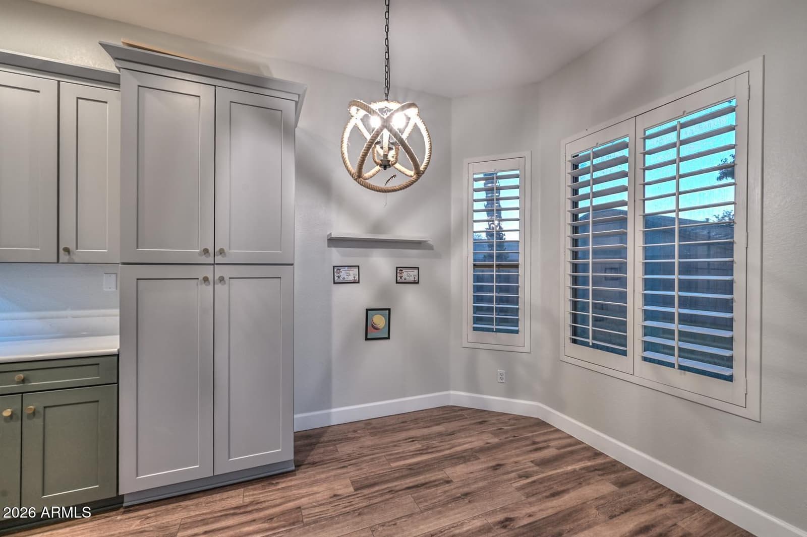 4236 E TETHER Trail, Phoenix, AZ 85050 — photo 13 of 48