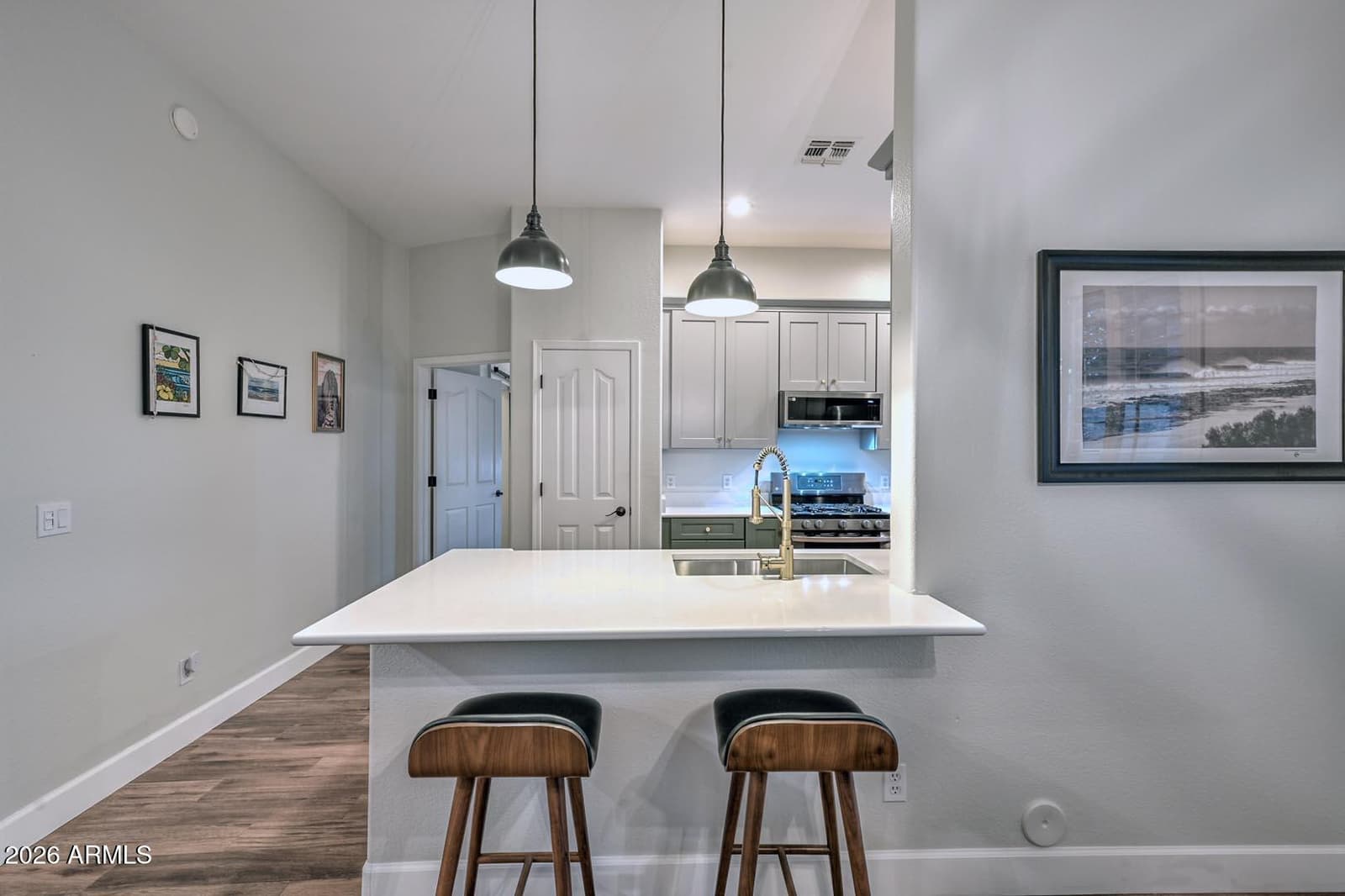 4236 E TETHER Trail, Phoenix, AZ 85050 — photo 9 of 48
