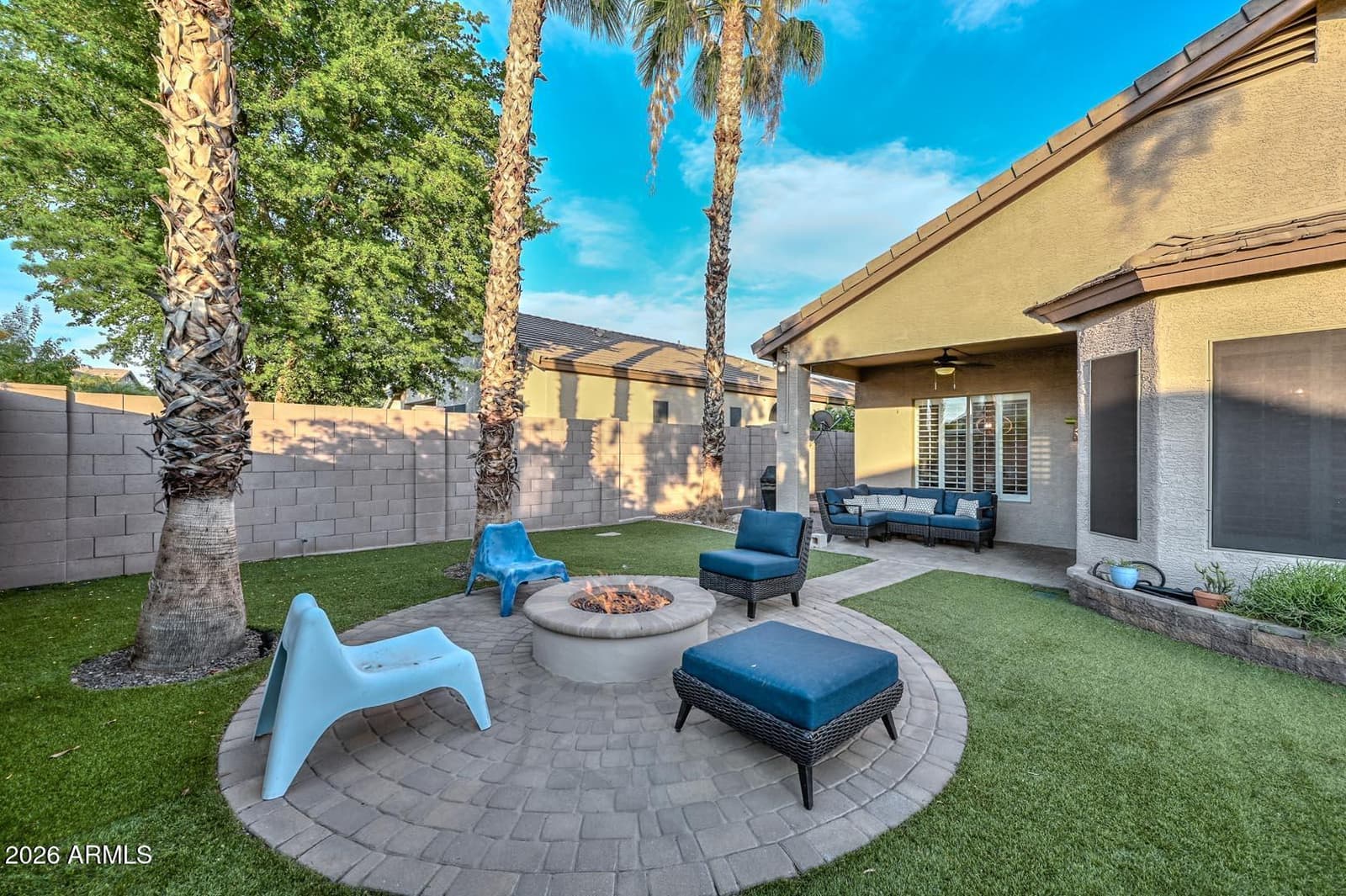 4236 E TETHER Trail, Phoenix, AZ 85050 — photo 41 of 48