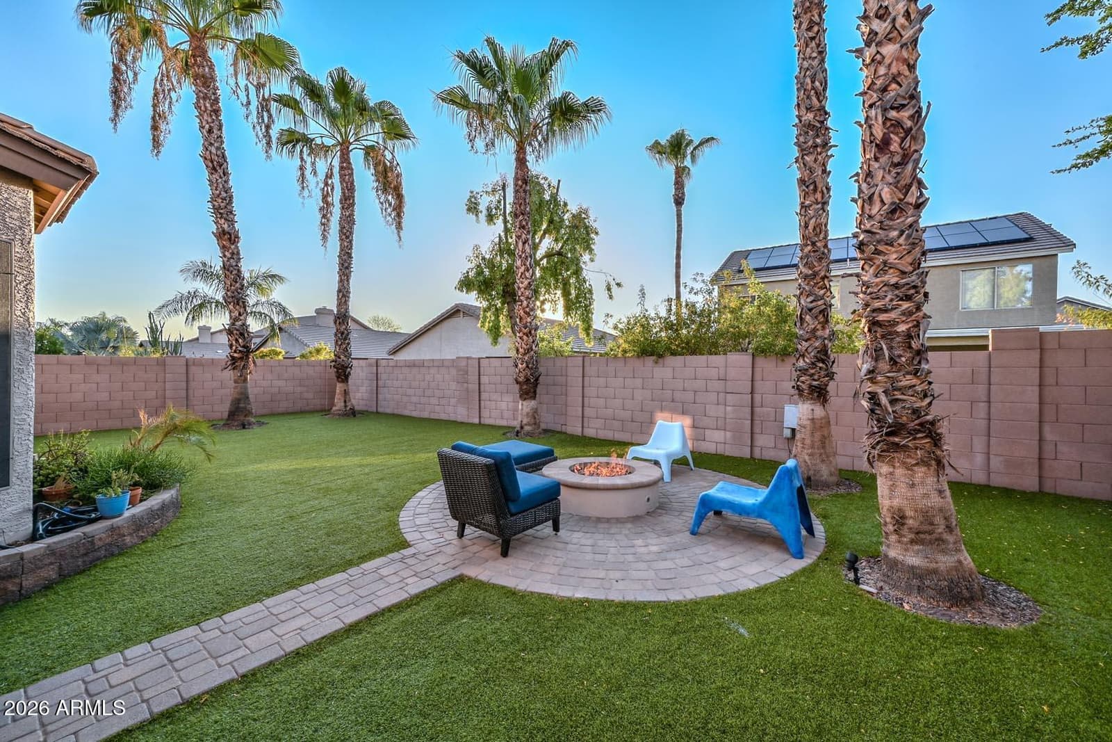 4236 E TETHER Trail, Phoenix, AZ 85050 — photo 44 of 48