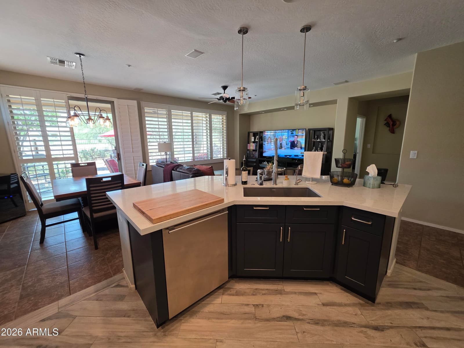 1650 W DION Drive, Phoenix, AZ 85086 — photo 20 of 57
