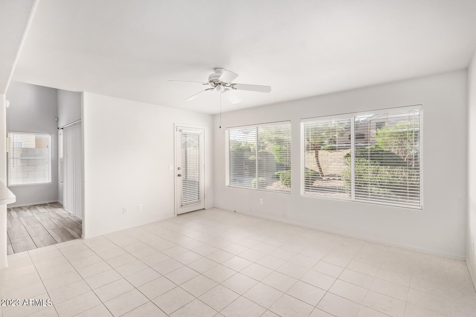 1310 E Angela Drive, Phoenix, AZ 85022 — photo 7 of 19