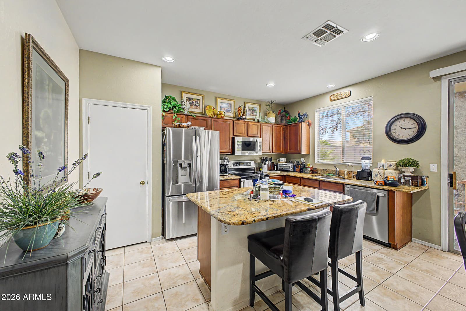 15860 W COCOPAH Street, Goodyear, AZ 85338 — photo 11 of 31