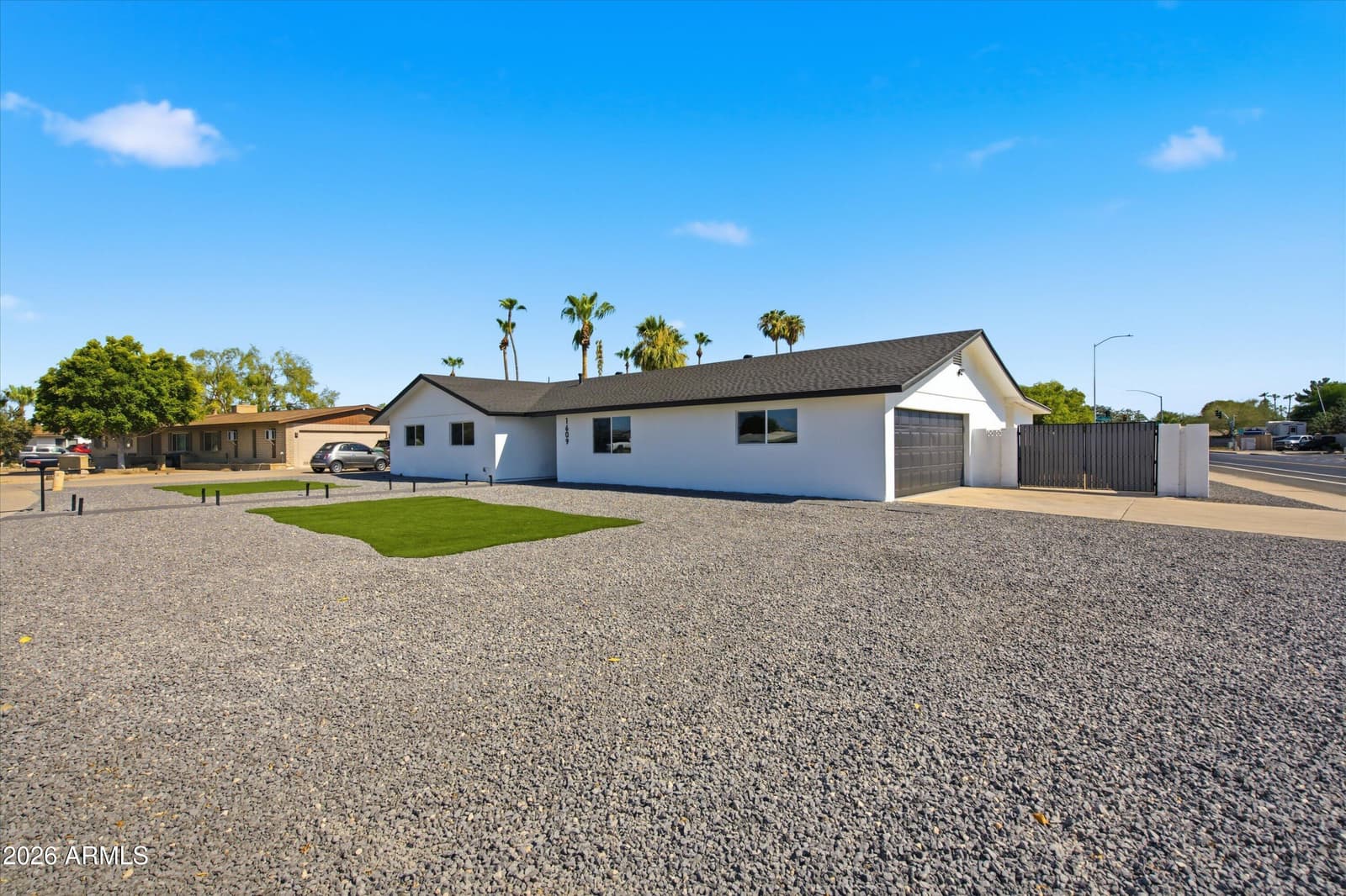 1609 E Glencove Street, Mesa, AZ 85203 — photo 3 of 35