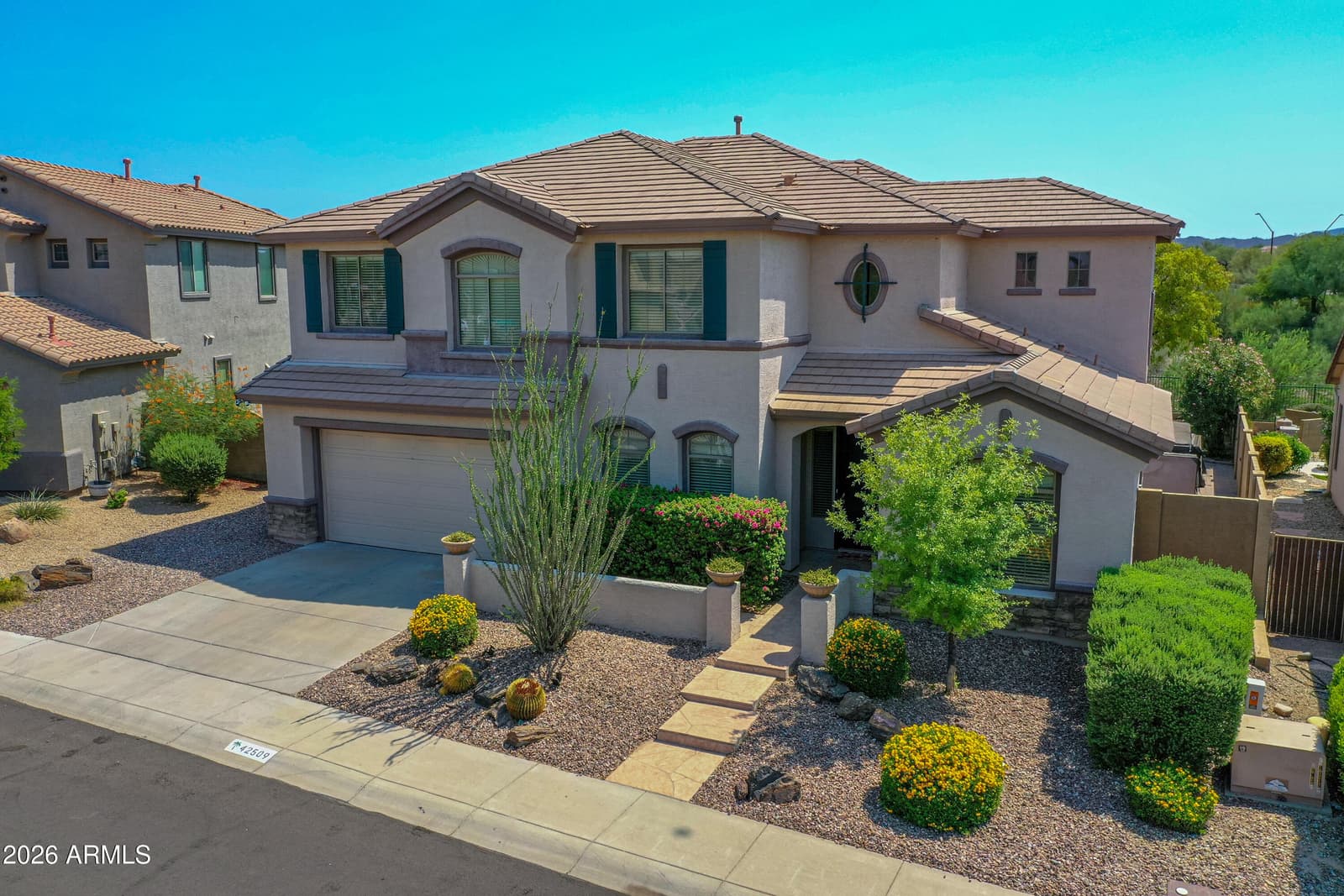 42509 N ACADIA Way, Anthem, AZ 85086 — photo 2 of 15