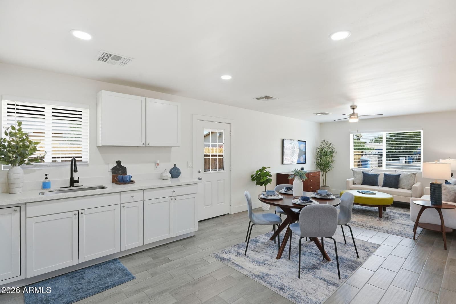 3710 W LATHAM Street, Phoenix, AZ 85009 — photo 13 of 33