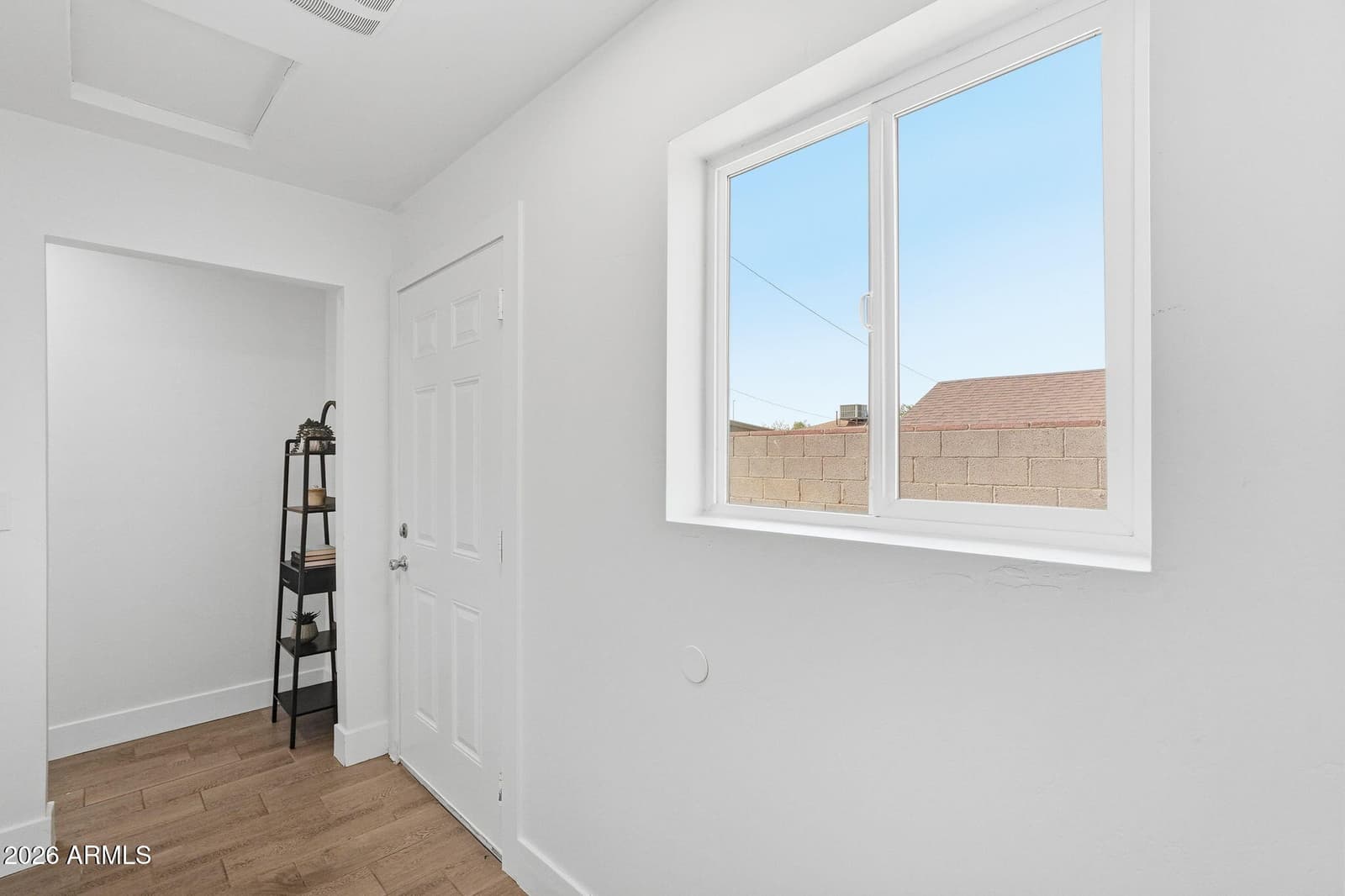 3710 W LATHAM Street, Phoenix, AZ 85009 — photo 6 of 33