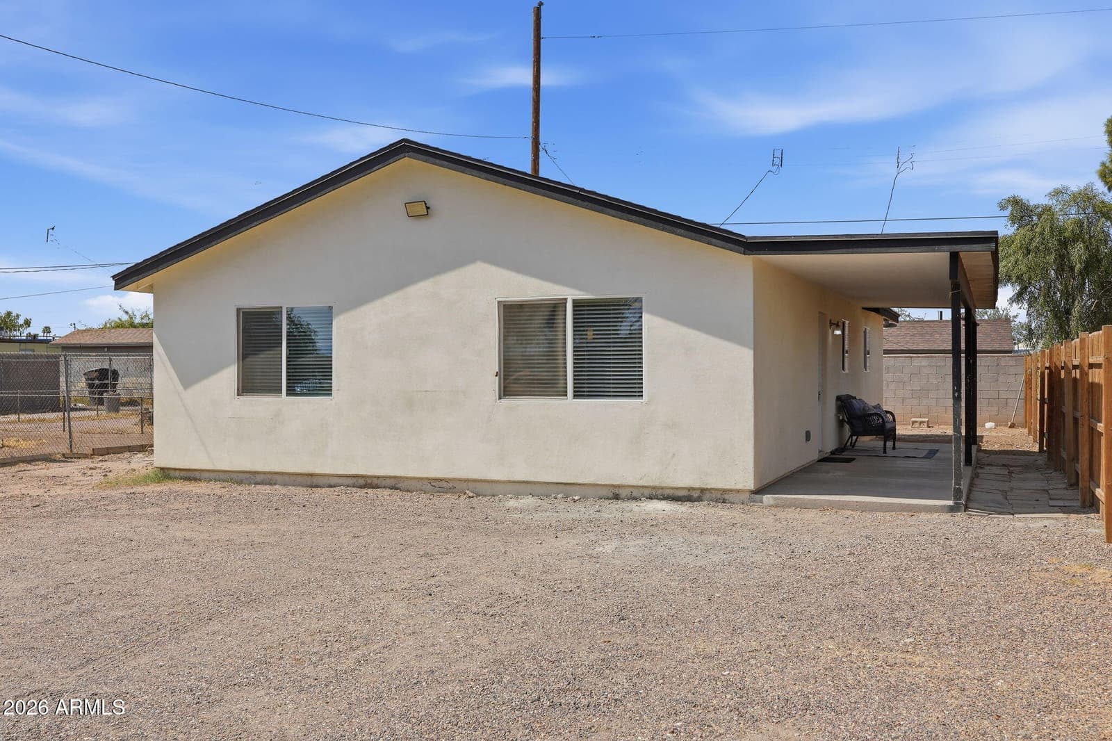 3710 W LATHAM Street, Phoenix, AZ 85009 — photo 4 of 33