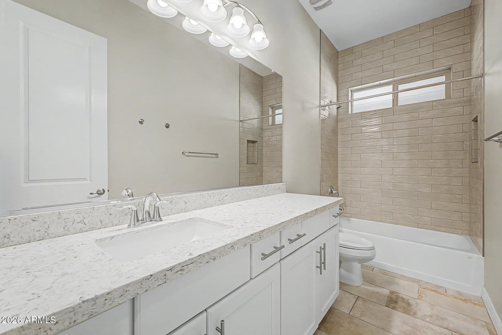 8428 S 16TH Drive, Phoenix, AZ 85041 — photo 24 of 40