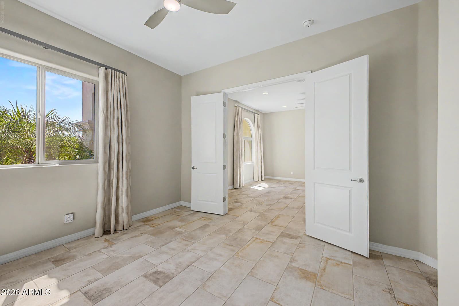 8428 S 16TH Drive, Phoenix, AZ 85041 — photo 29 of 40