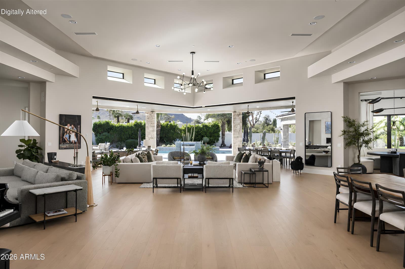 8700 N 55TH Place, Paradise Valley, AZ 85253 — photo 4 of 45