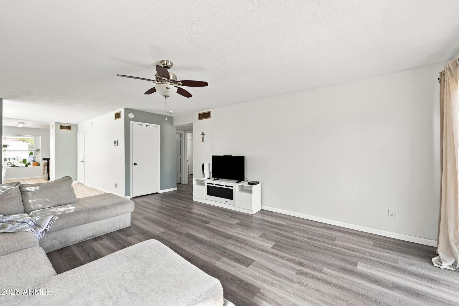8734 W INDIANOLA Avenue, Phoenix, AZ 85037 — photo 11 of 20