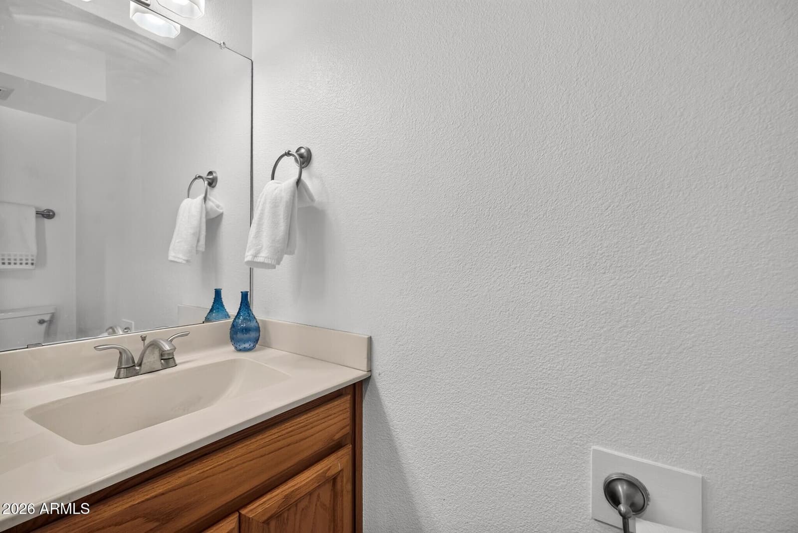 821 E REDONDO Drive, Tempe, AZ 85282 — photo 14 of 35