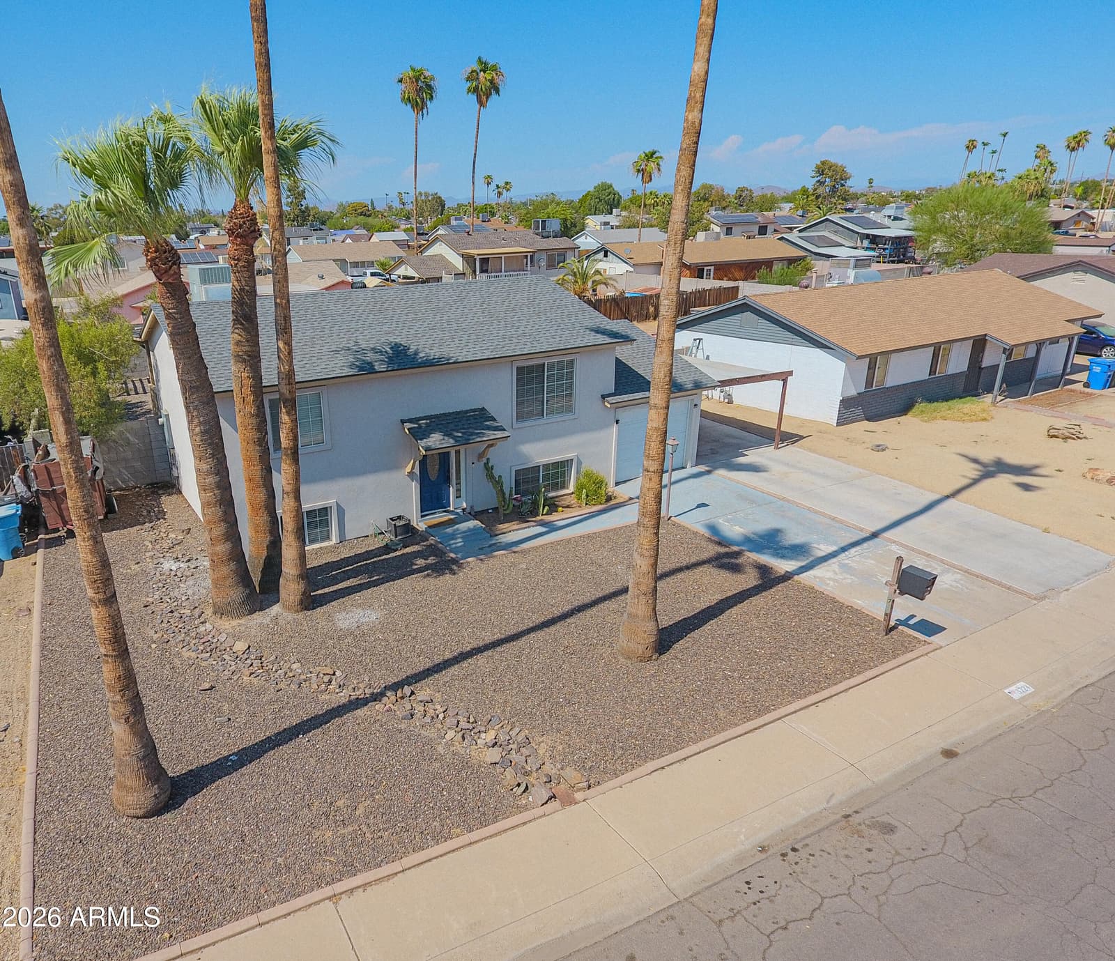 3724 W Charter Oak Road, Phoenix, AZ 85029 — photo 3 of 32