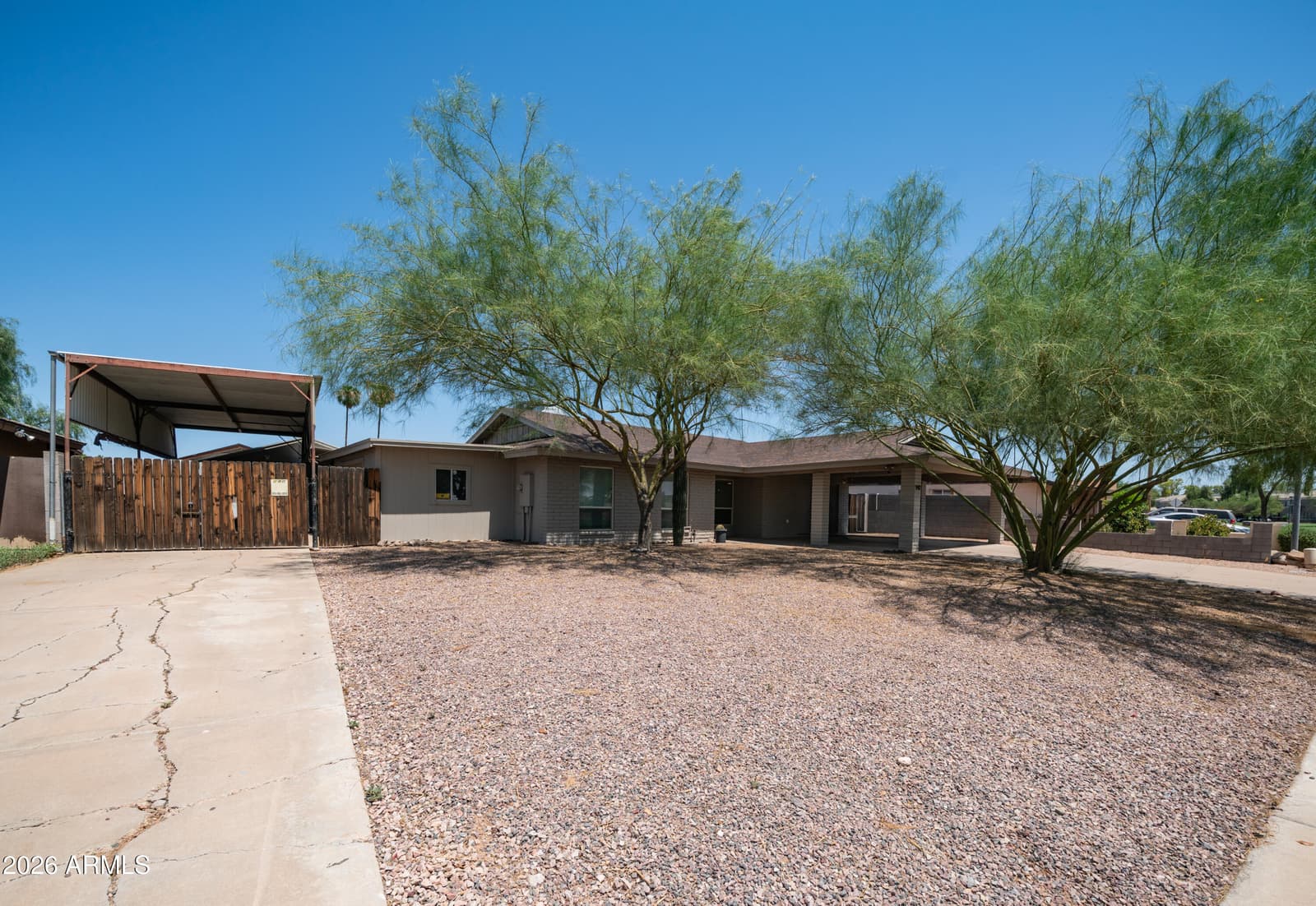 940 E HARMONY Avenue, Mesa, AZ 85204 — photo 2 of 42