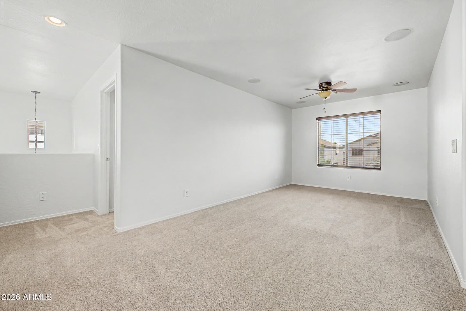 396 E BRADSTOCK Way, San Tan Valley, AZ 85140 — photo 14 of 48