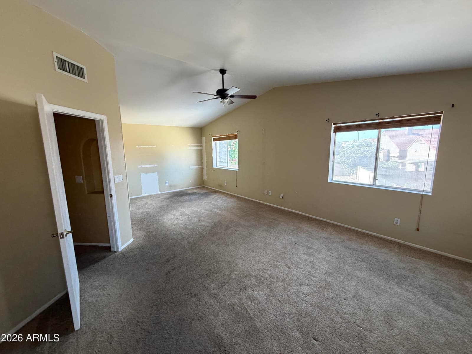 7511 W TONTO Drive, Glendale, AZ 85308 — photo 11 of 23
