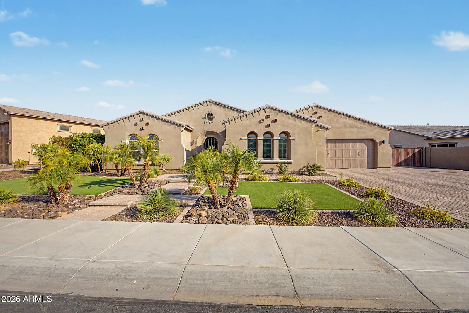 9237 W PARKSIDE Lane, Peoria, AZ 85383