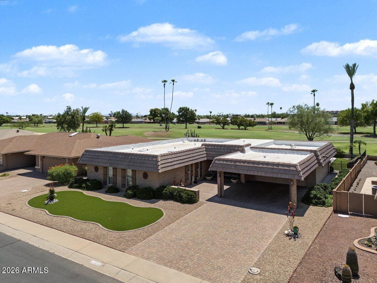 14201 N Cameo Drive, Sun City, AZ 85351 — photo 4 of 67