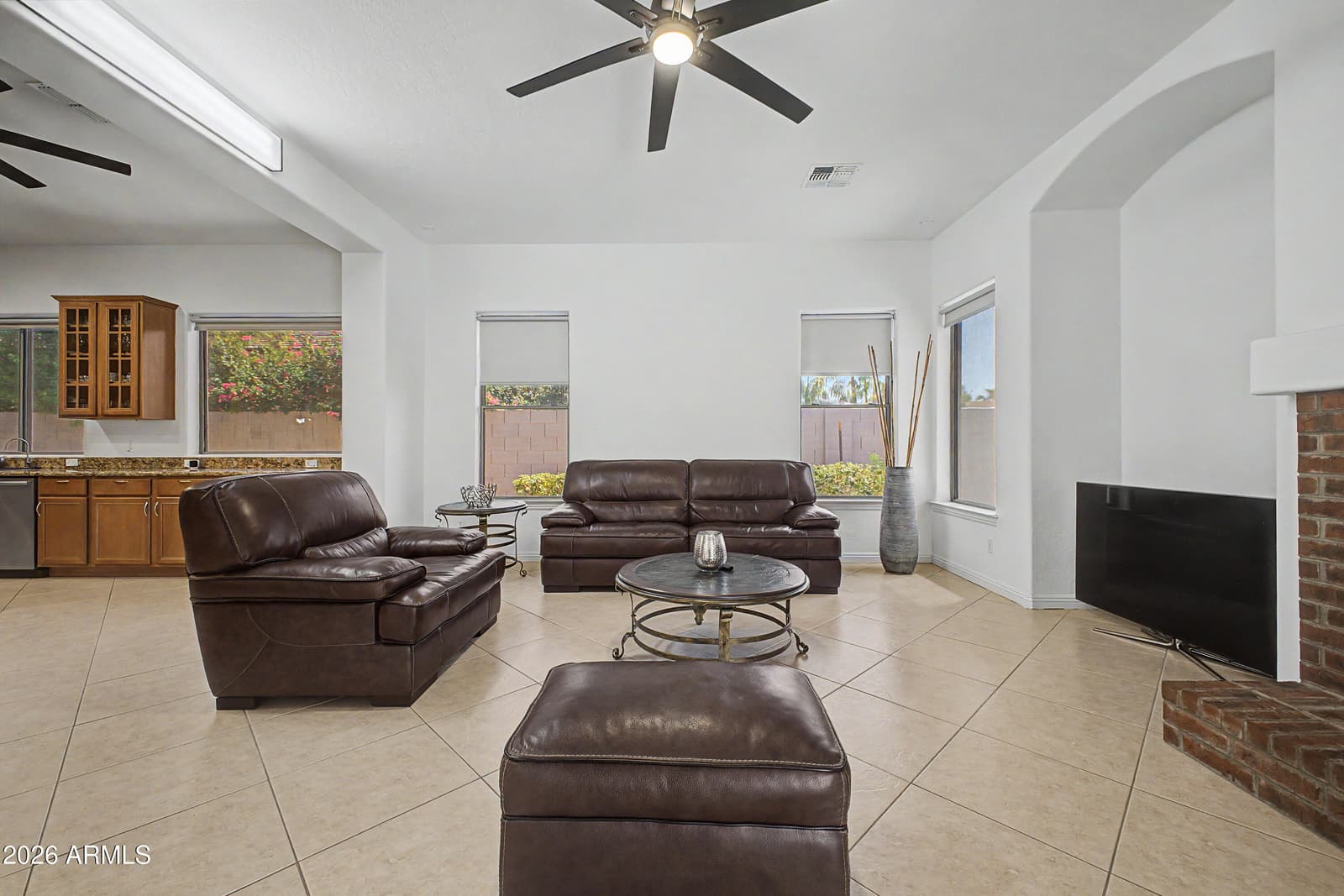 2252 S MCCLELLAND Place, Chandler, AZ 85286 — photo 11 of 52