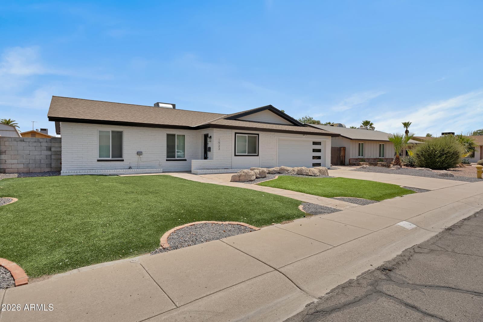 1933 E WESLEYAN Drive, Tempe, AZ 85282 — photo 3 of 35