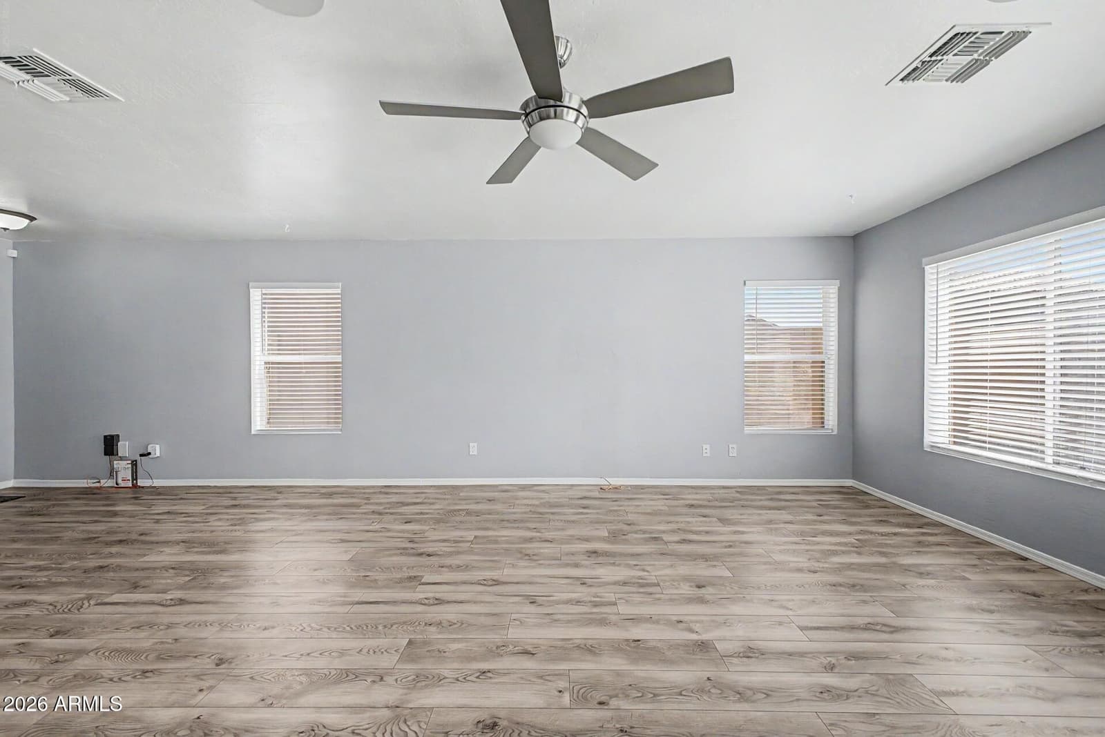 1070 S 223RD Drive, Buckeye, AZ 85326 — photo 4 of 32