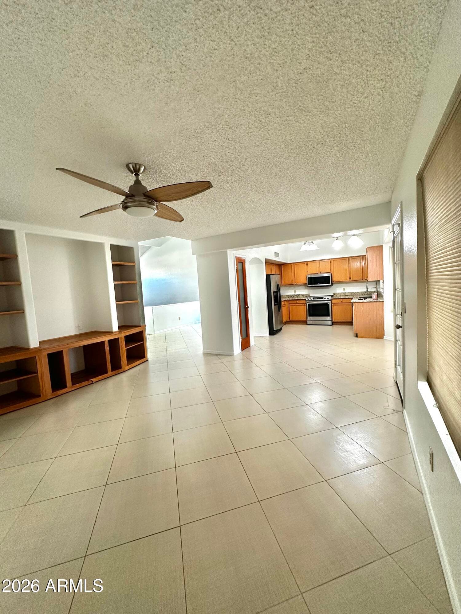 8650 W Pershing Avenue, Peoria, AZ 85381 — photo 15 of 25