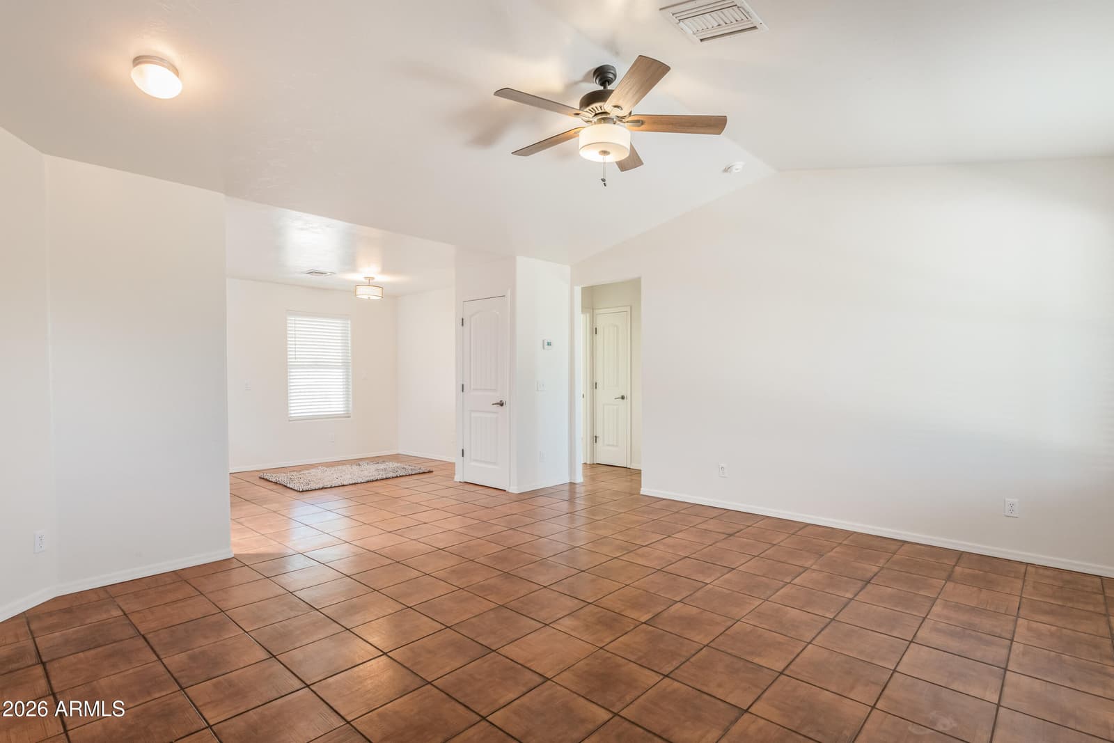 83 MARICOPA Drive, Bisbee, AZ 85603 — photo 15 of 38