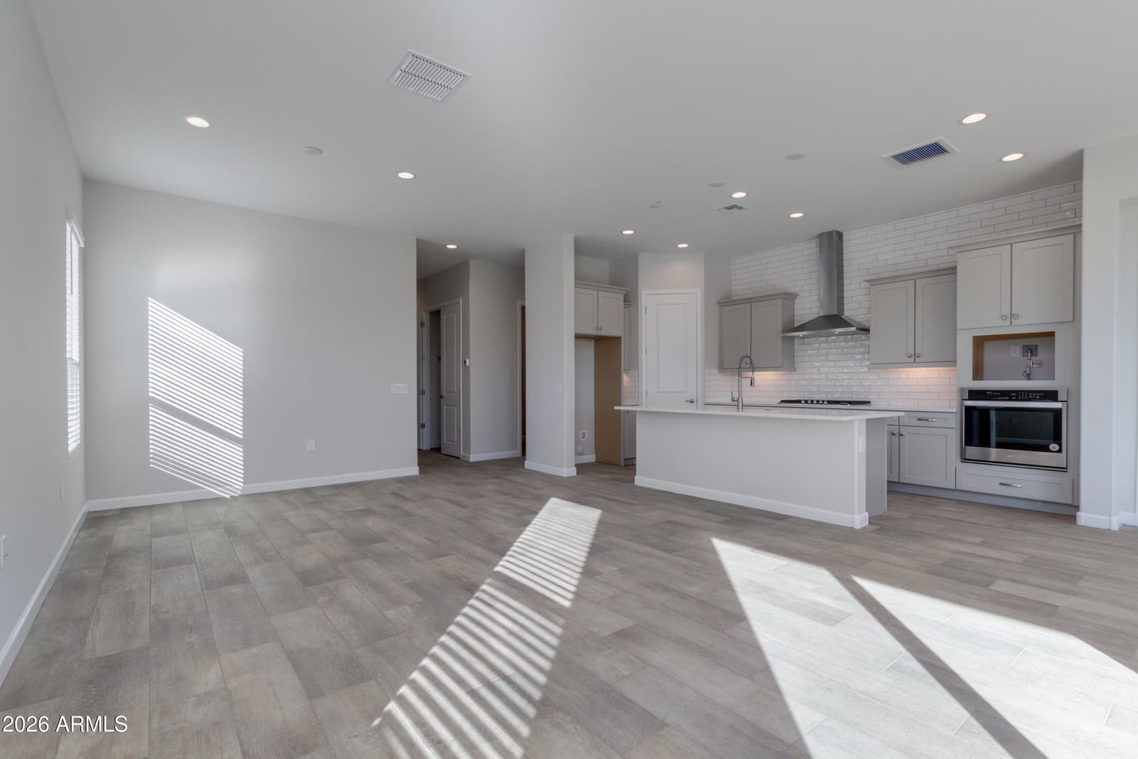 25073 N 27TH Way, Phoenix, AZ 85024 — photo 9 of 27