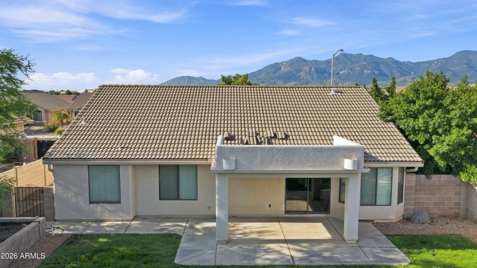 3351 AMBER Way, Sierra Vista, AZ 85635 — photo 3 of 35