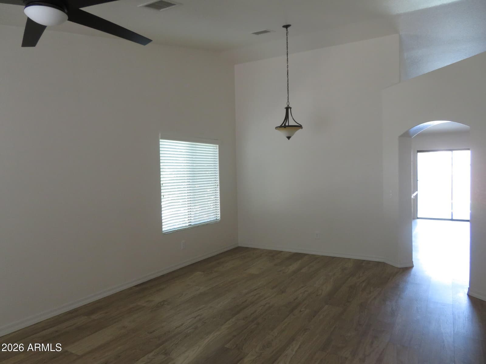 3351 AMBER Way, Sierra Vista, AZ 85635 — photo 5 of 35