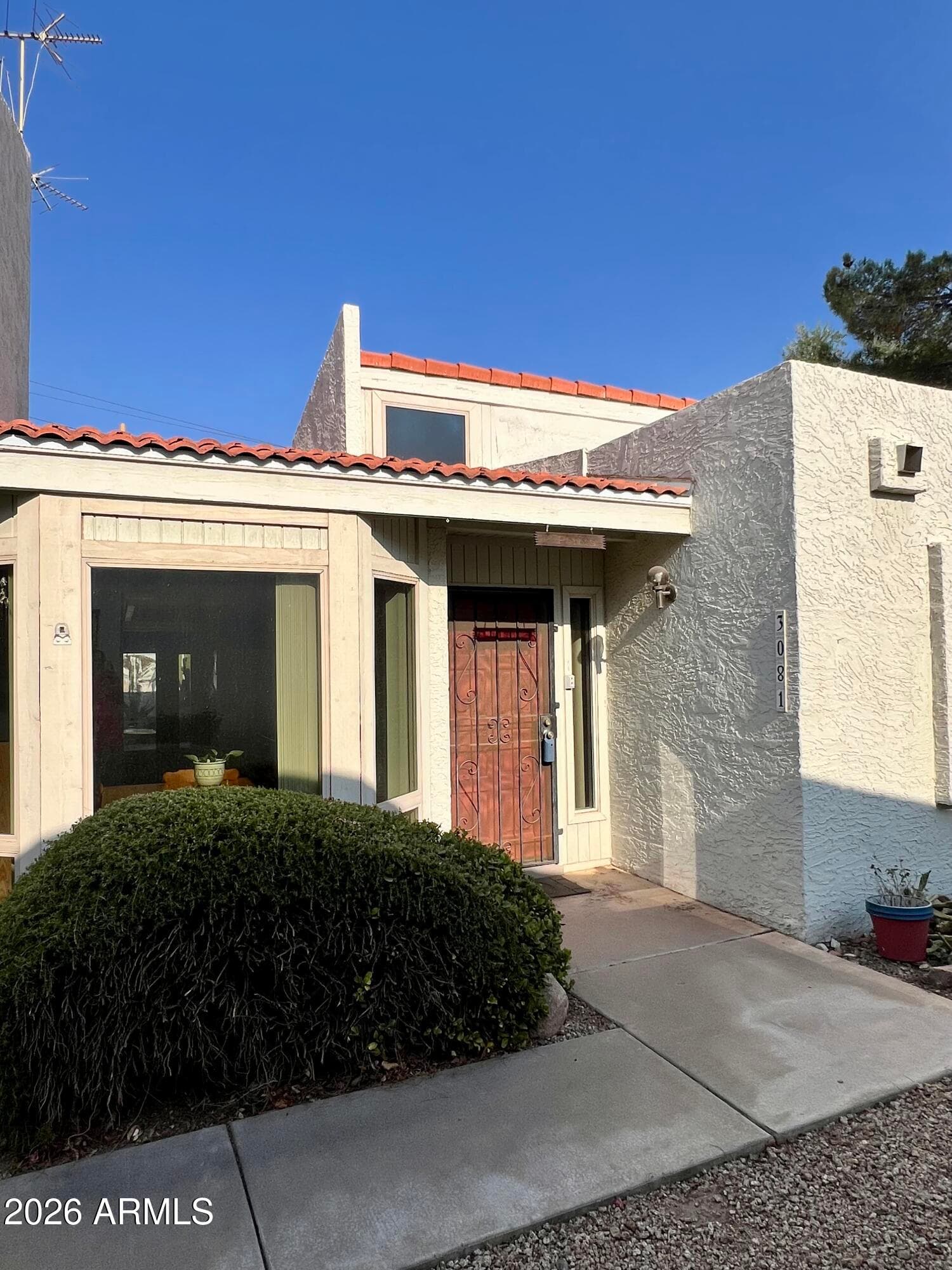 3081 E Cannon Drive, Phoenix, AZ 85028 — photo 7 of 16
