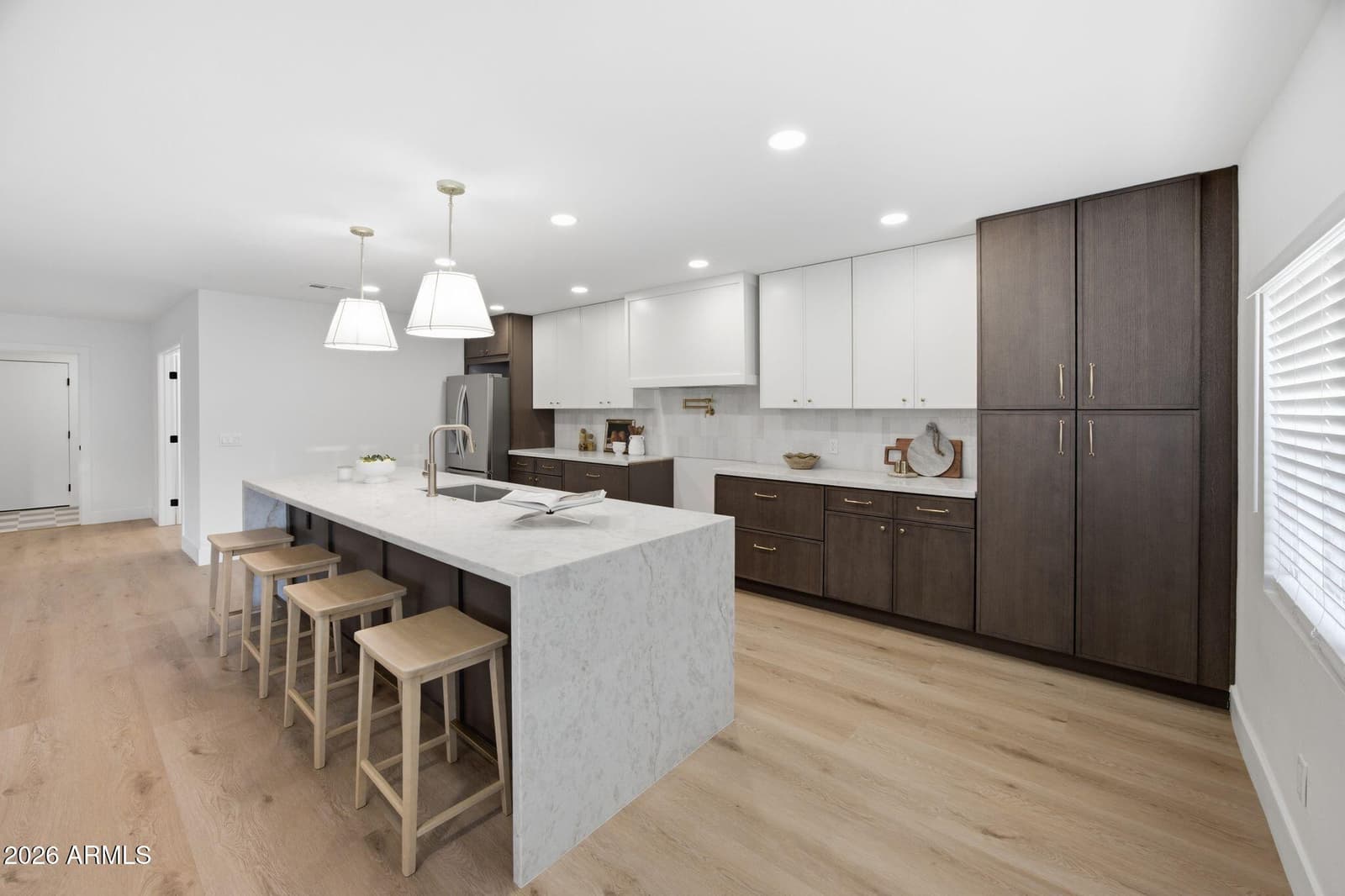 10618 N 27TH Street, Phoenix, AZ 85028 — photo 12 of 56