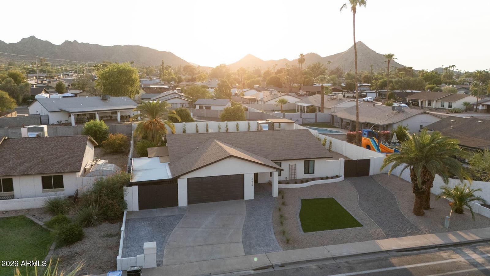 10618 N 27TH Street, Phoenix, AZ 85028 — photo 43 of 56