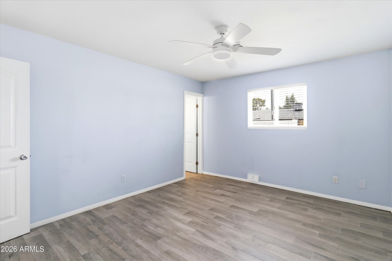 2 W FAIRMONT Drive, Tempe, AZ 85282 — photo 14 of 21