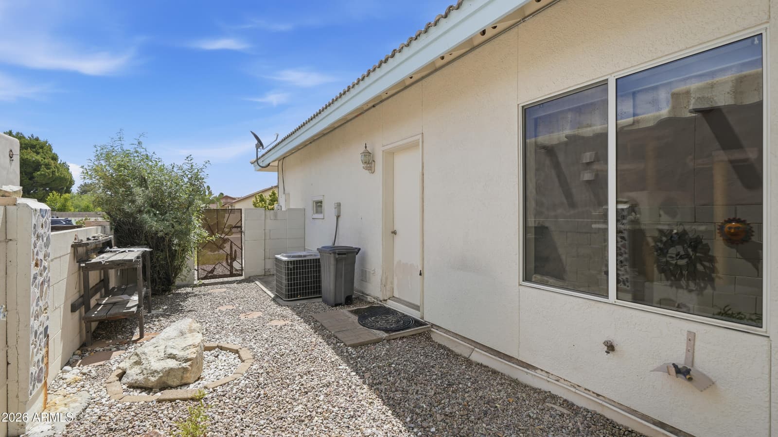3036 PALMER Drive, Sierra Vista, AZ 85650 — photo 10 of 53