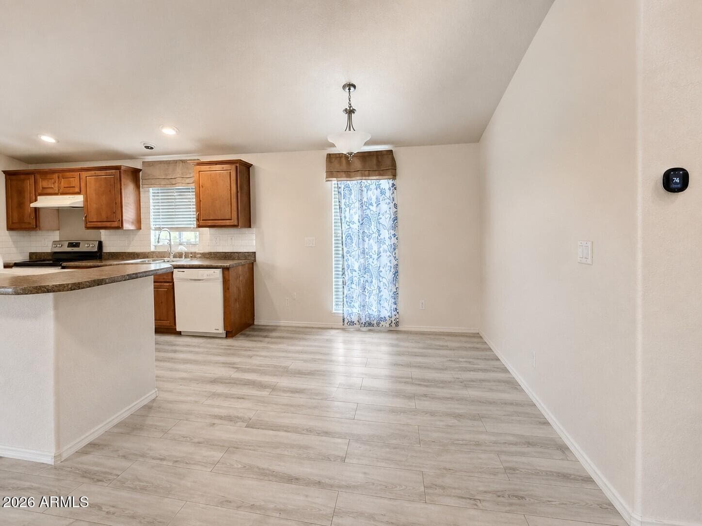 19602 N 32nd Street 79, Phoenix, AZ 85050 — photo 4 of 31