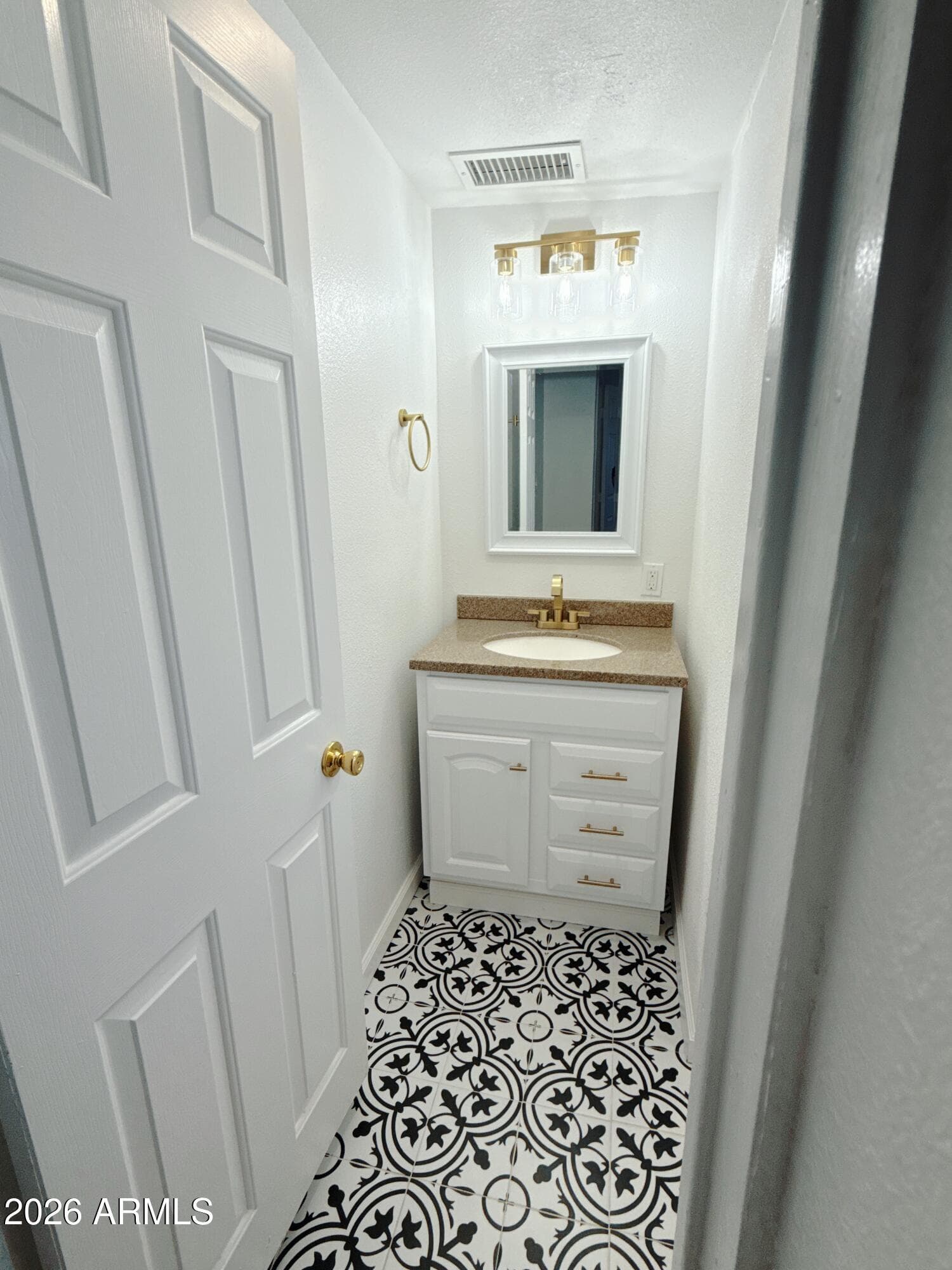 13028 W GREENWAY Road, Surprise, AZ 85374 — photo 18 of 56
