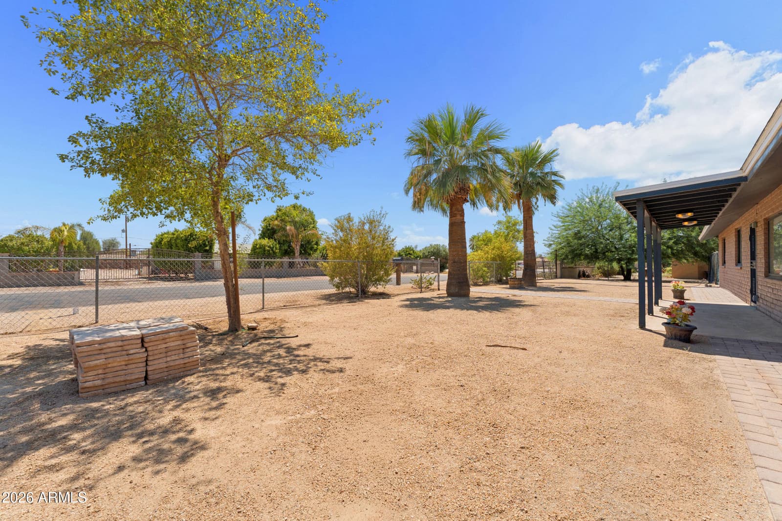 13202 W OCOTILLO Road, Glendale, AZ 85307 — photo 7 of 61