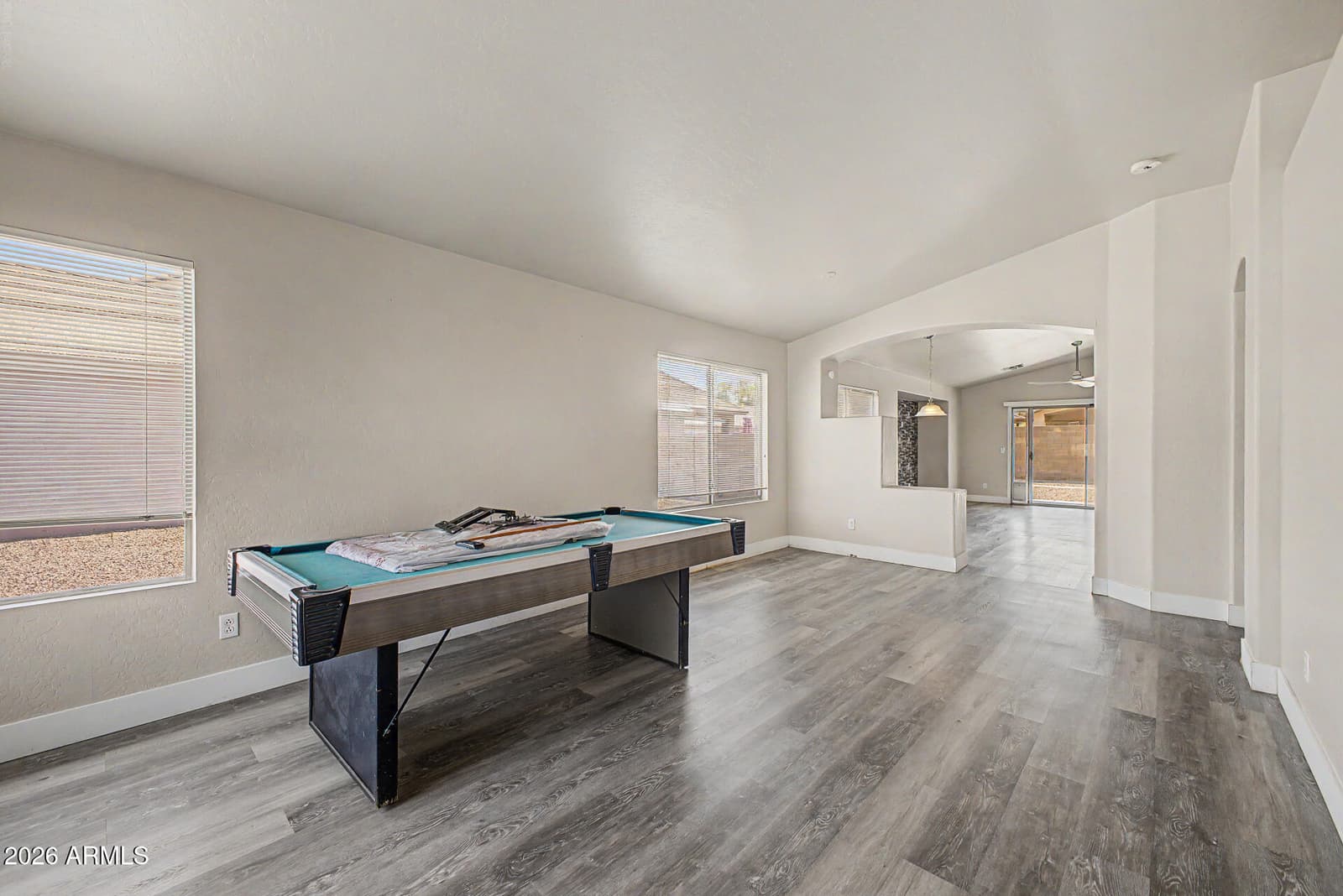 1513 E GROVE Street, Phoenix, AZ 85040 — photo 6 of 28