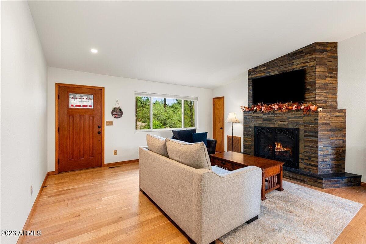 2011 W CLEAR VIEW Lane, Prescott, AZ 86303 — photo 5 of 33