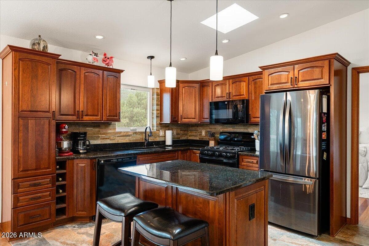 2011 W CLEAR VIEW Lane, Prescott, AZ 86303 — photo 9 of 33