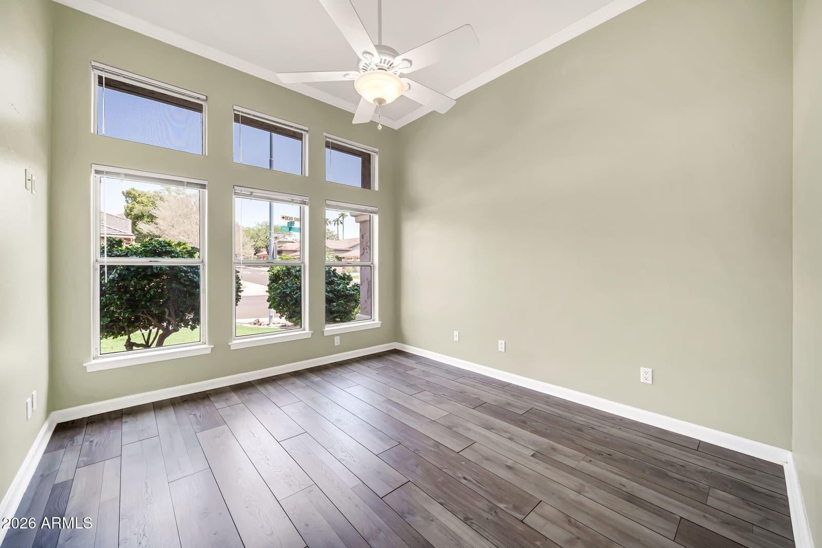 6521 W HILL Lane, Glendale, AZ 85310 — photo 31 of 54
